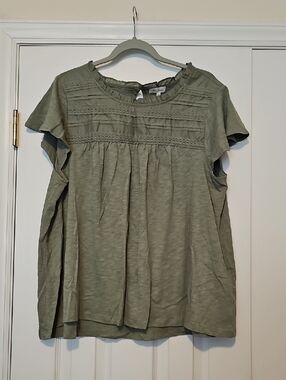 Ella Moss sage green flutter sleeve blouse